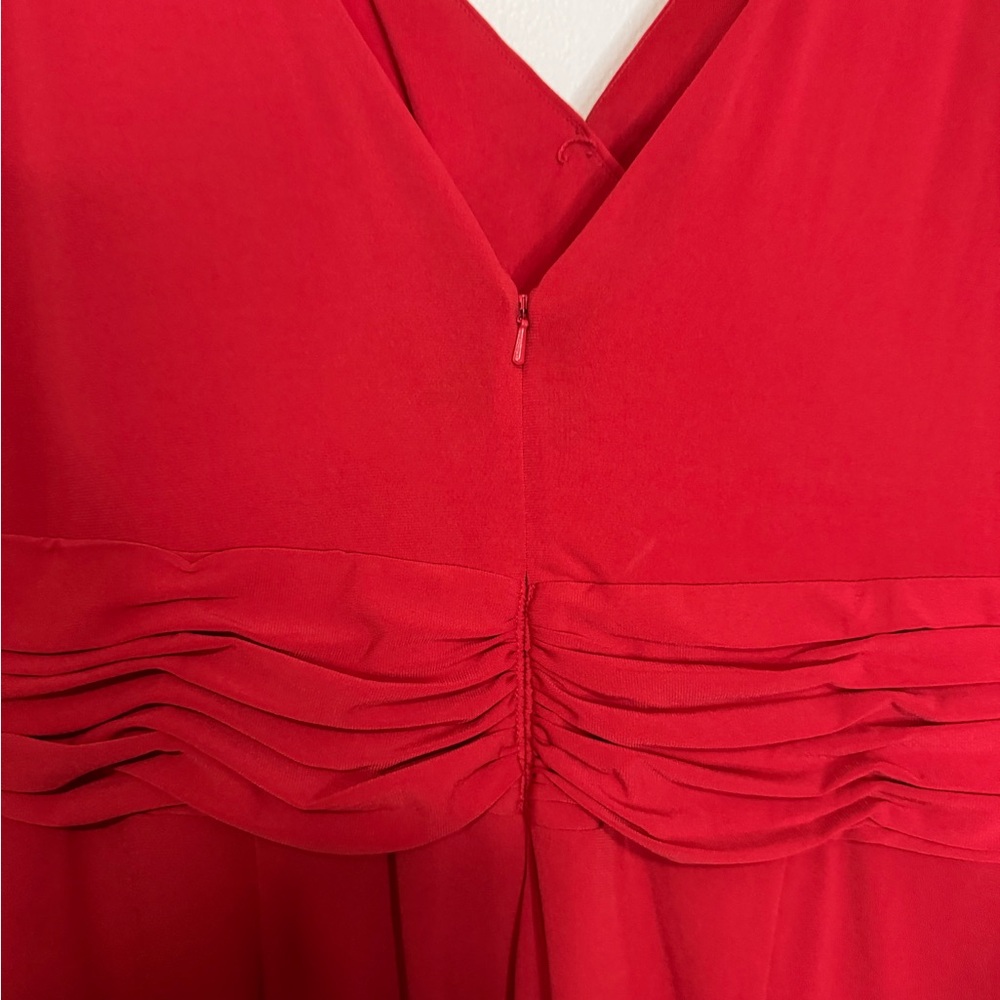 Alfred Angelo NWT Elegant Red A-line flowy midi dress in size 16 - Picture 9 of 14